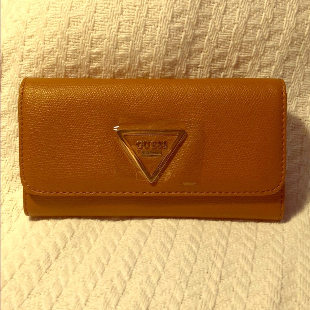 Guess Wallet